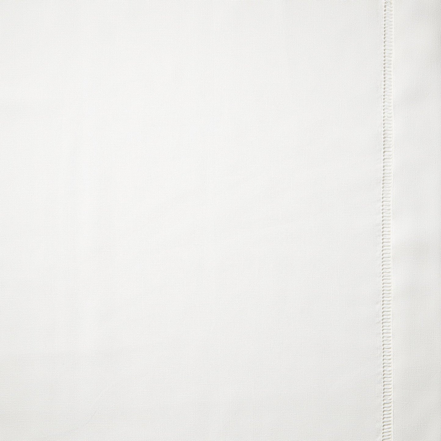 Drawn Thread - Ladder Stitch Edge Ivory White