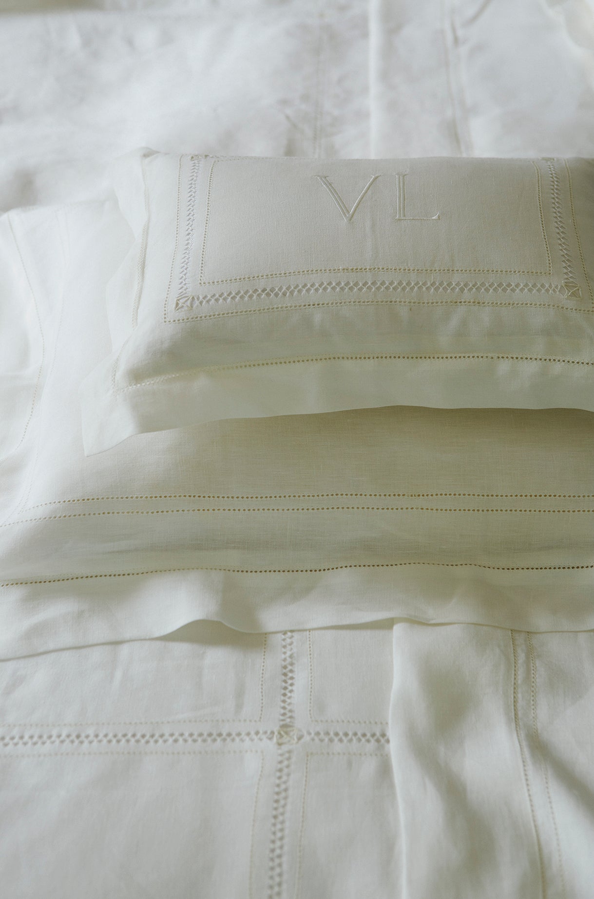 Top Sheet Diamond Stitch