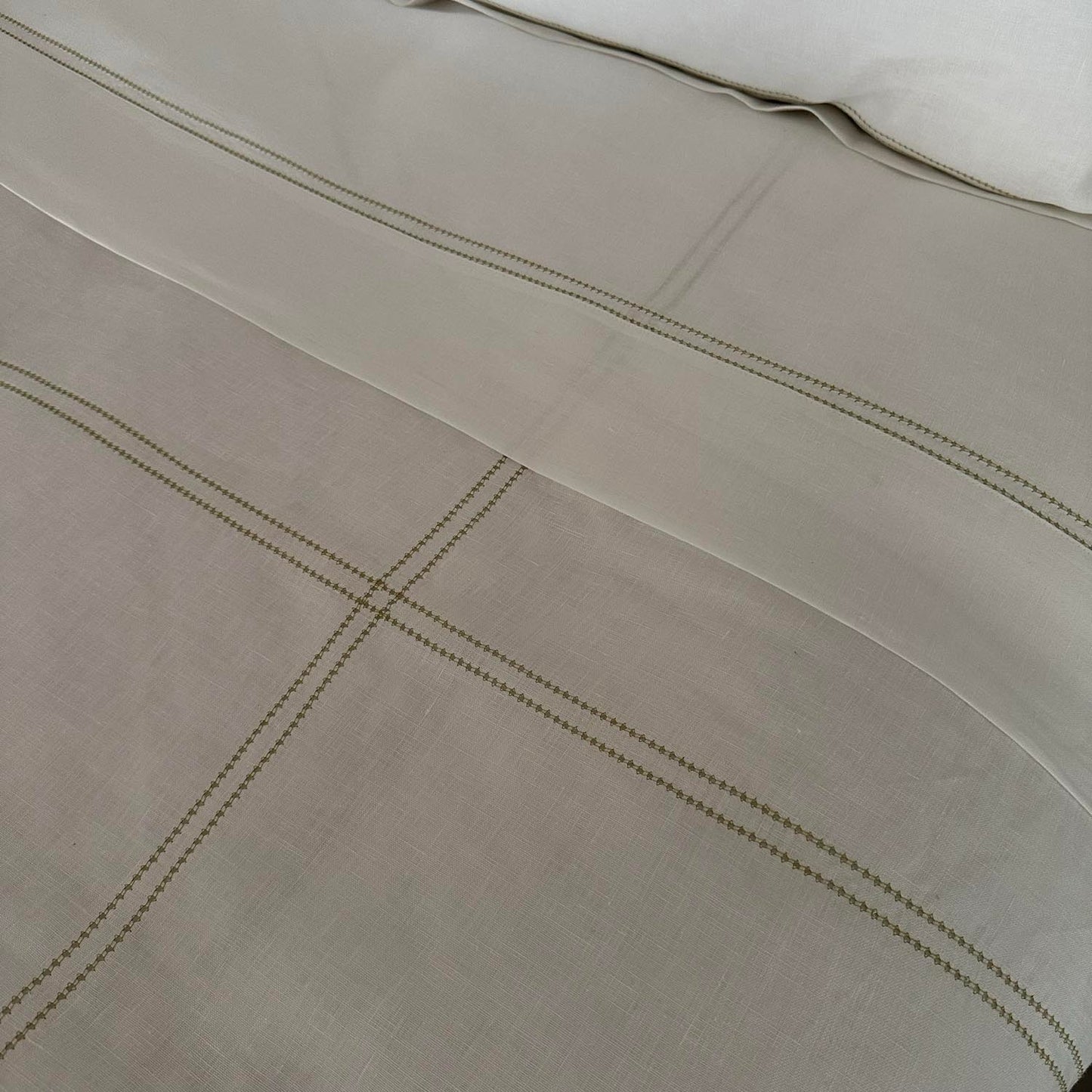 Top Sheet Hemstitch Knoll Green