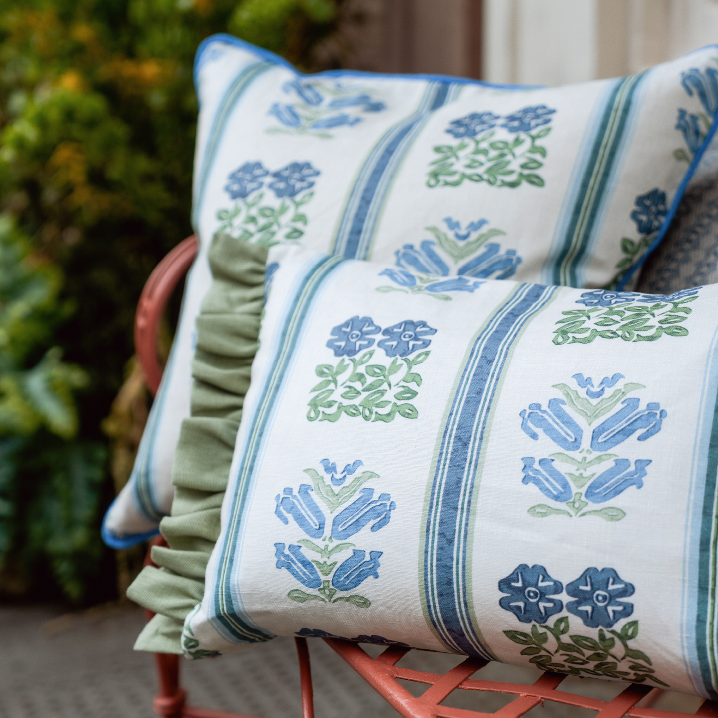 Folkloric Floral Stripe Dual Use Printed Linen Delft Blue/Oyster