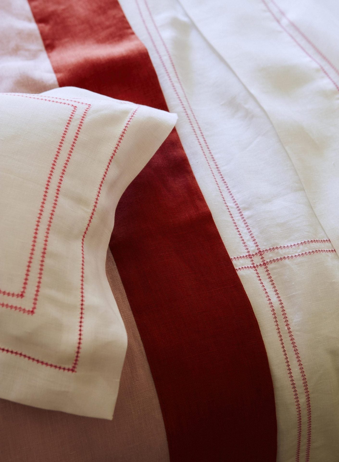 Boudoir Pillow with Hemstitch in Pink