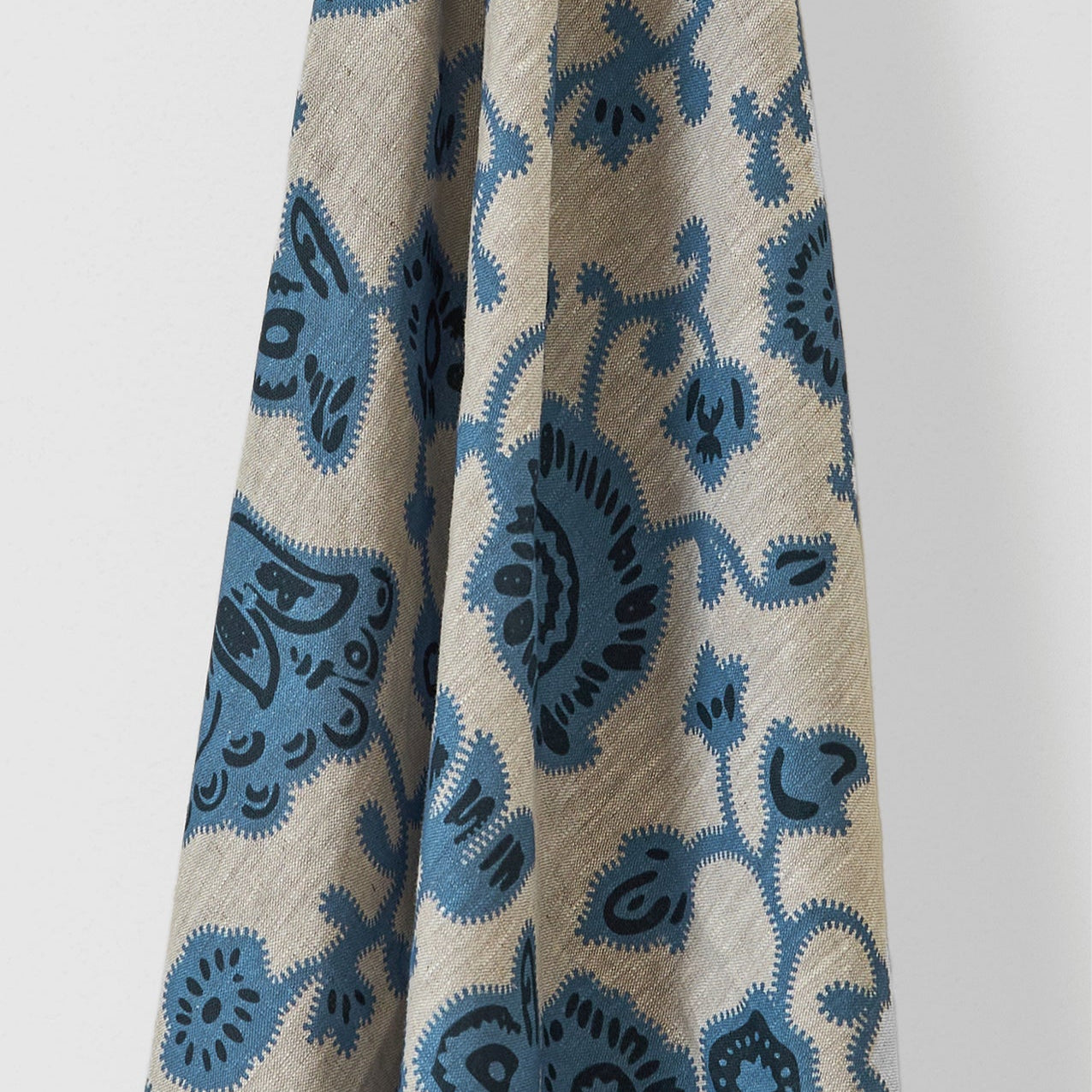 Persian Poppy Dual Use Printed Linen Cornflower Blue/Natural