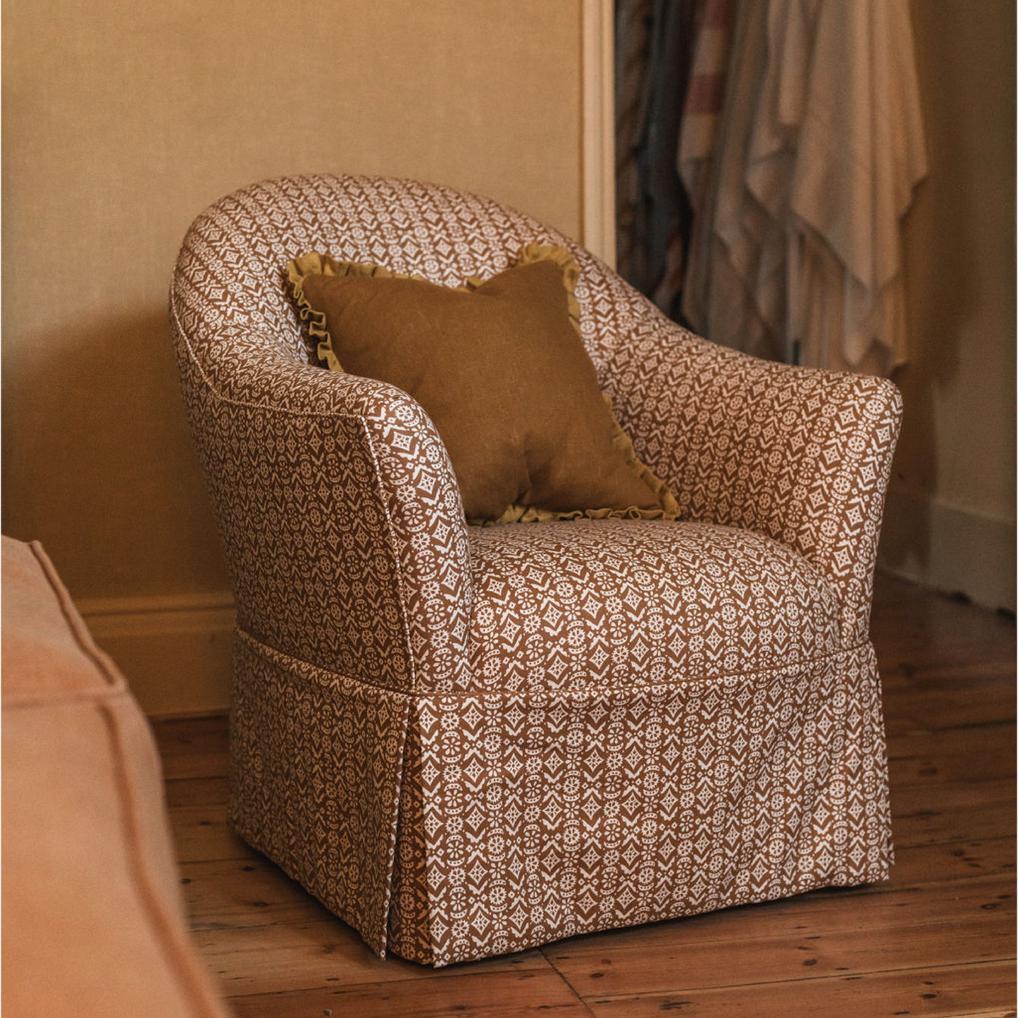 Hawelka Dual Use Printed Linen Old Gold/Oyster