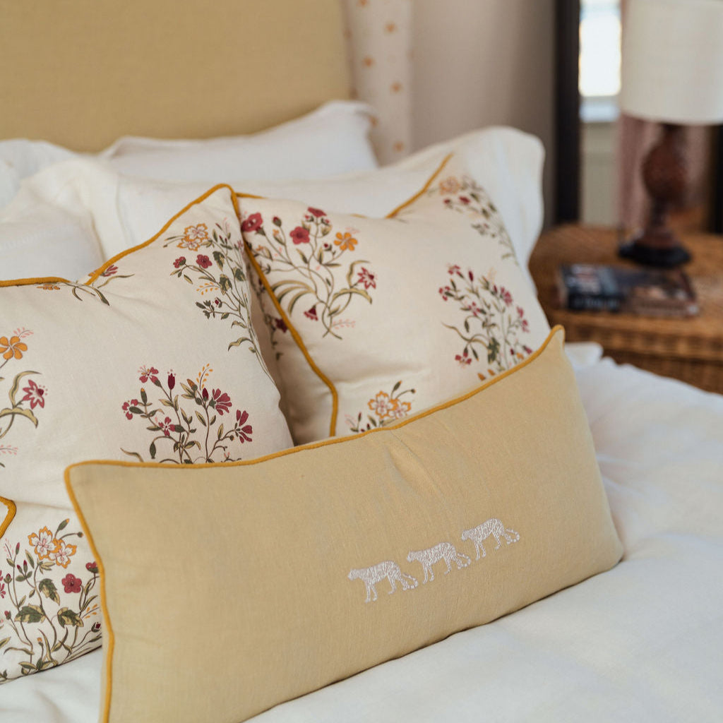 Flax & Field Flowers Dual Use Printed Linen Scarlet/Pale Oyster