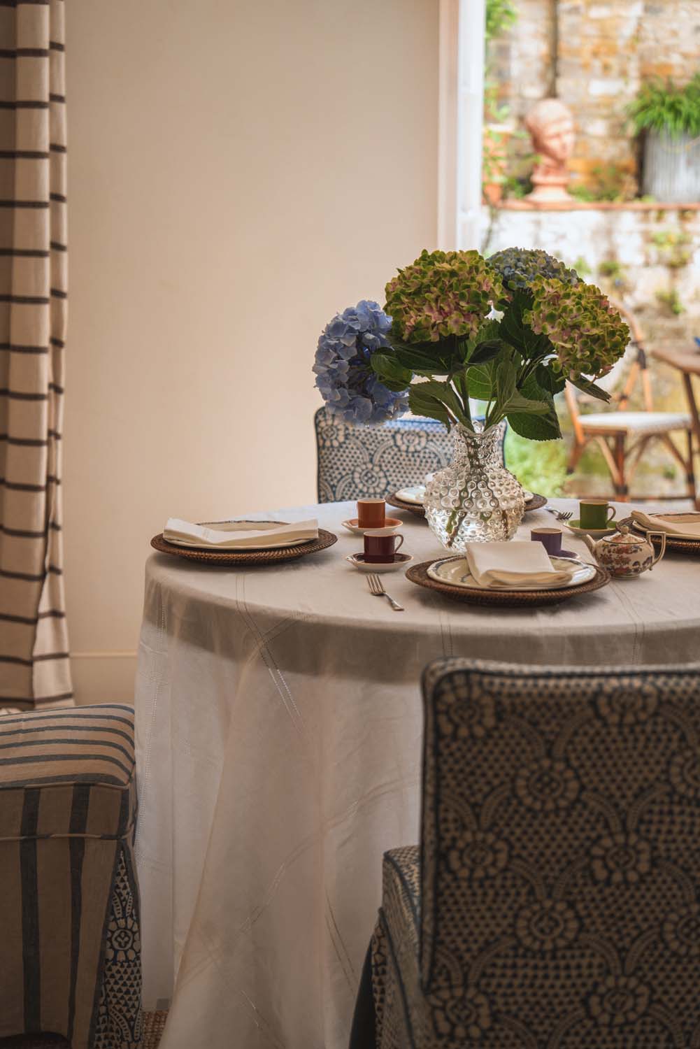 Double Hemstitch Check Round Tablecloth