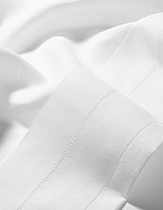 Theodora Top Sheet in Pure White with Ajoure