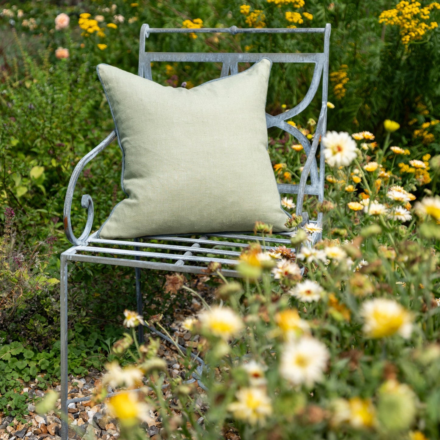 Paper-Backed Light Weight Plain Linen Wallcovering Eucalyptus