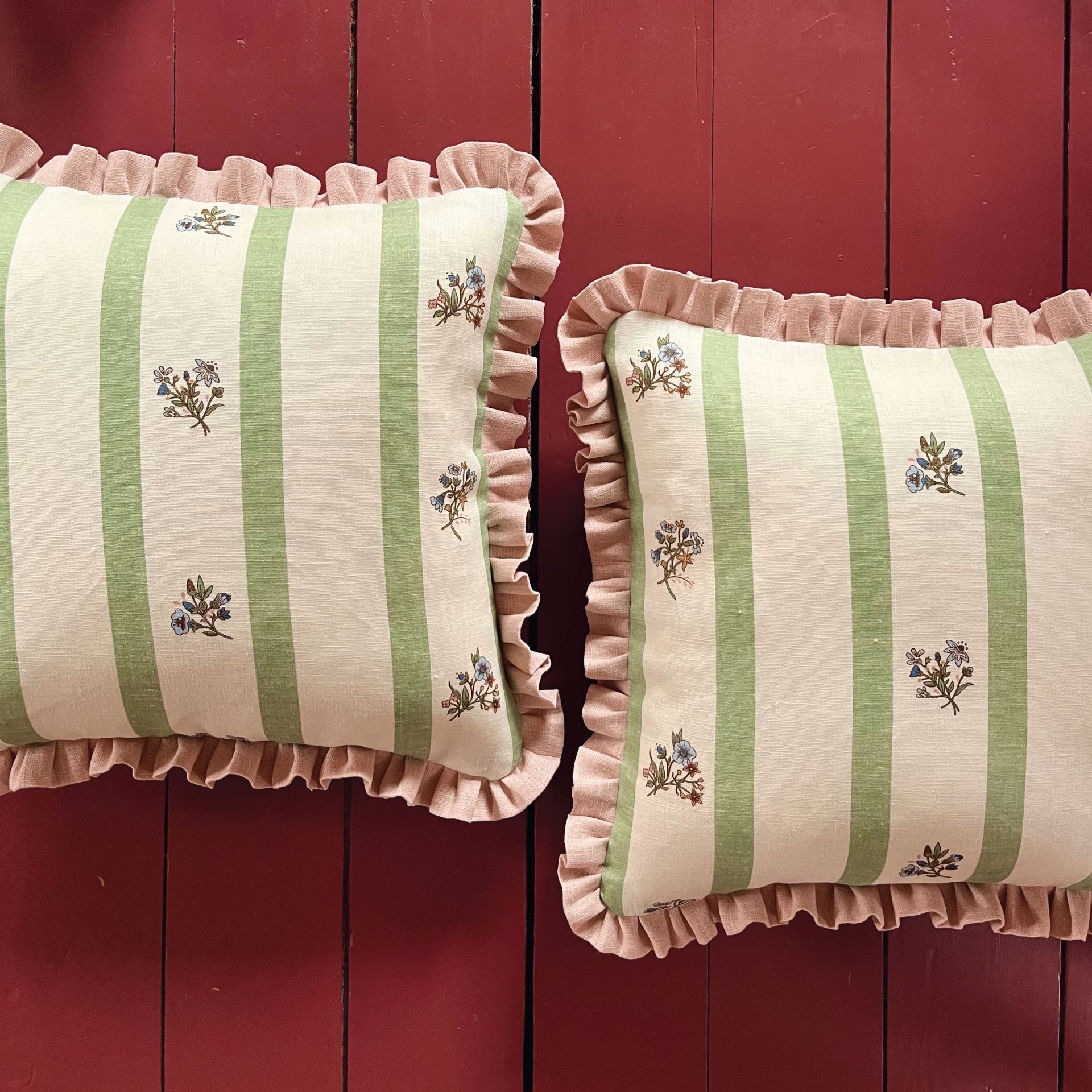 Flax & field posy stripe print linen in eucalyptus with english rose frill