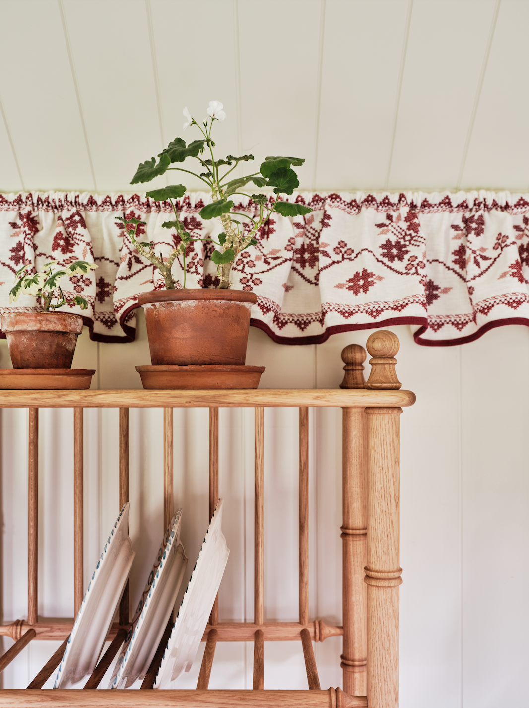Volga x Tess Newall Garland Cross Stitch Braid ~ Poppy