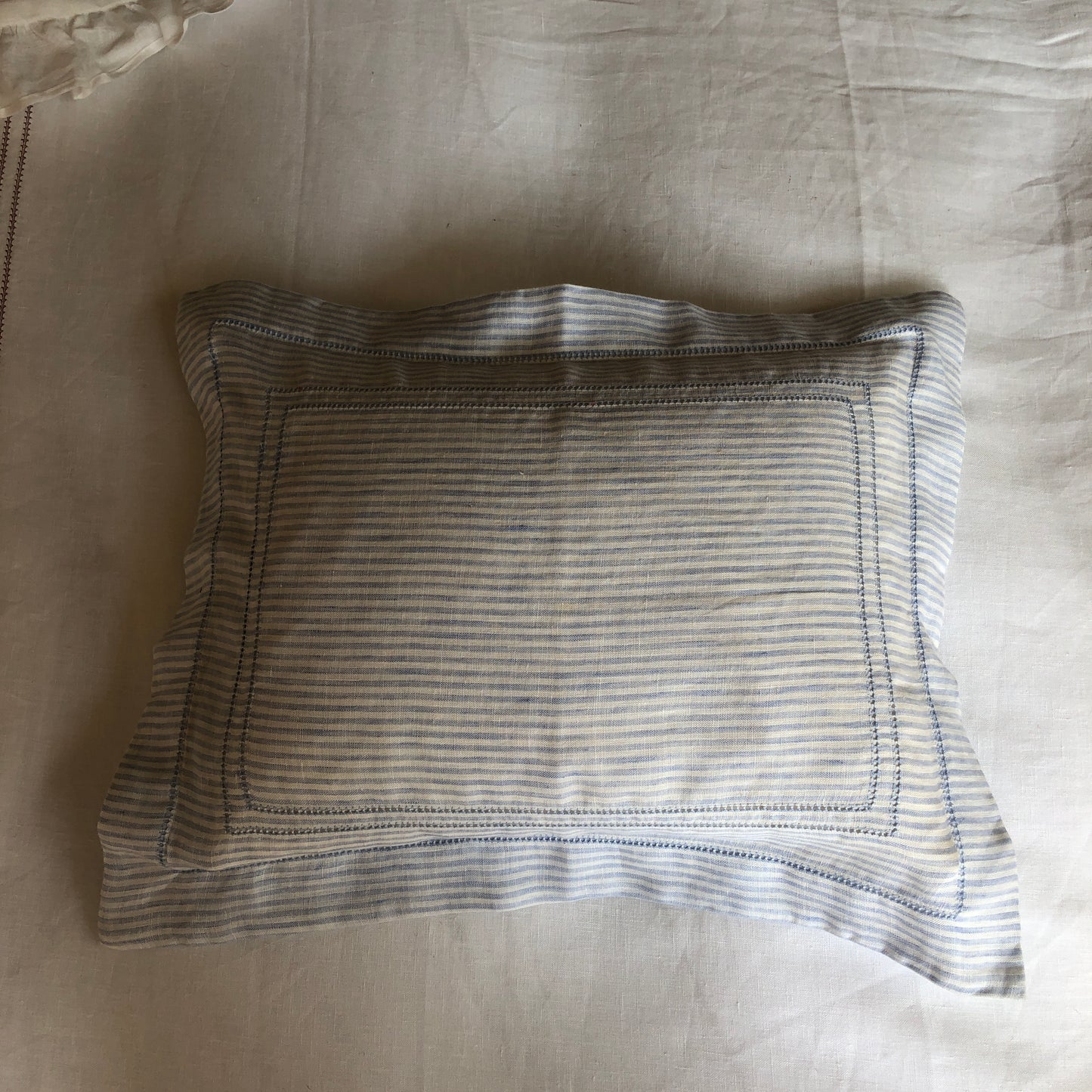 Development Sample Children's Blue/White Stripe Oxford Edge Pillowcase
