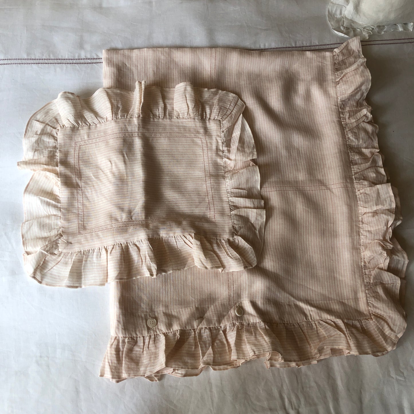 Development Sample Pink/White Stripe Children's Ruffle Duvet & Pillowcase Set