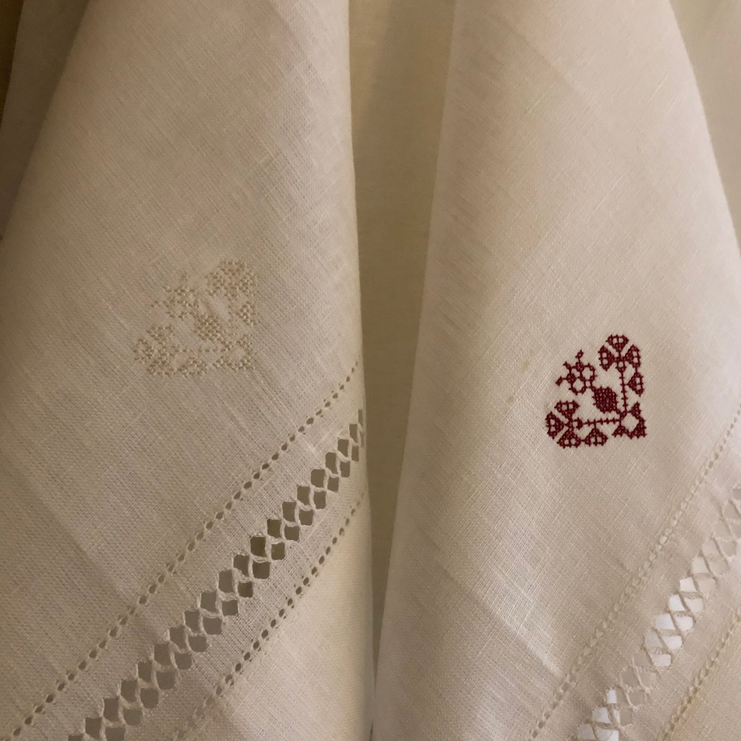 Diamond Stitch Hand Towel with Crossed Heart Embroidery