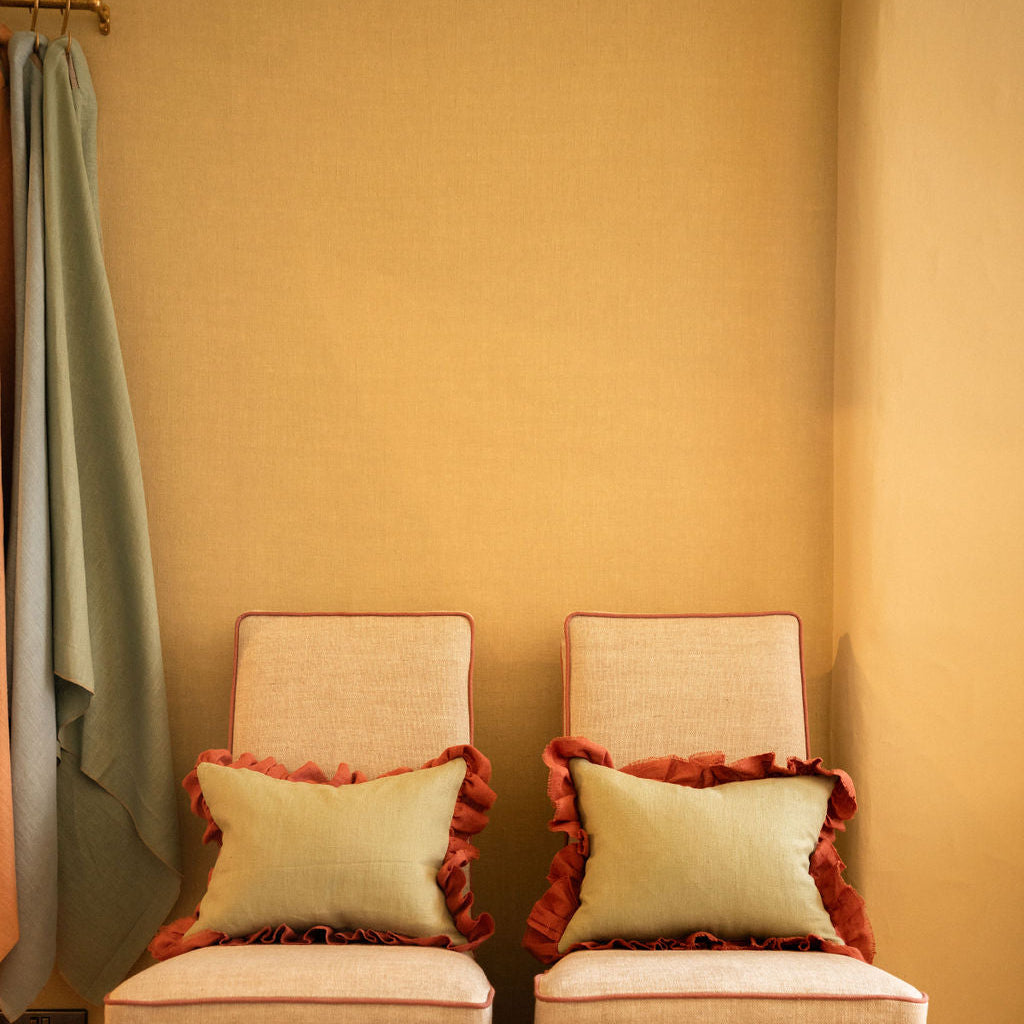 Paper-Backed Light Weight Plain Linen Wallcovering Pale Gold