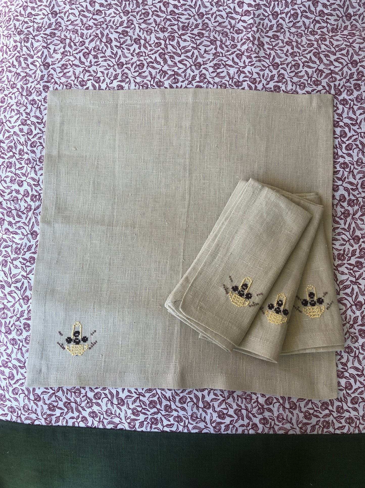 Napkin Pale Gold Napkin With Palestinian Egg Basket Hand Embroidery