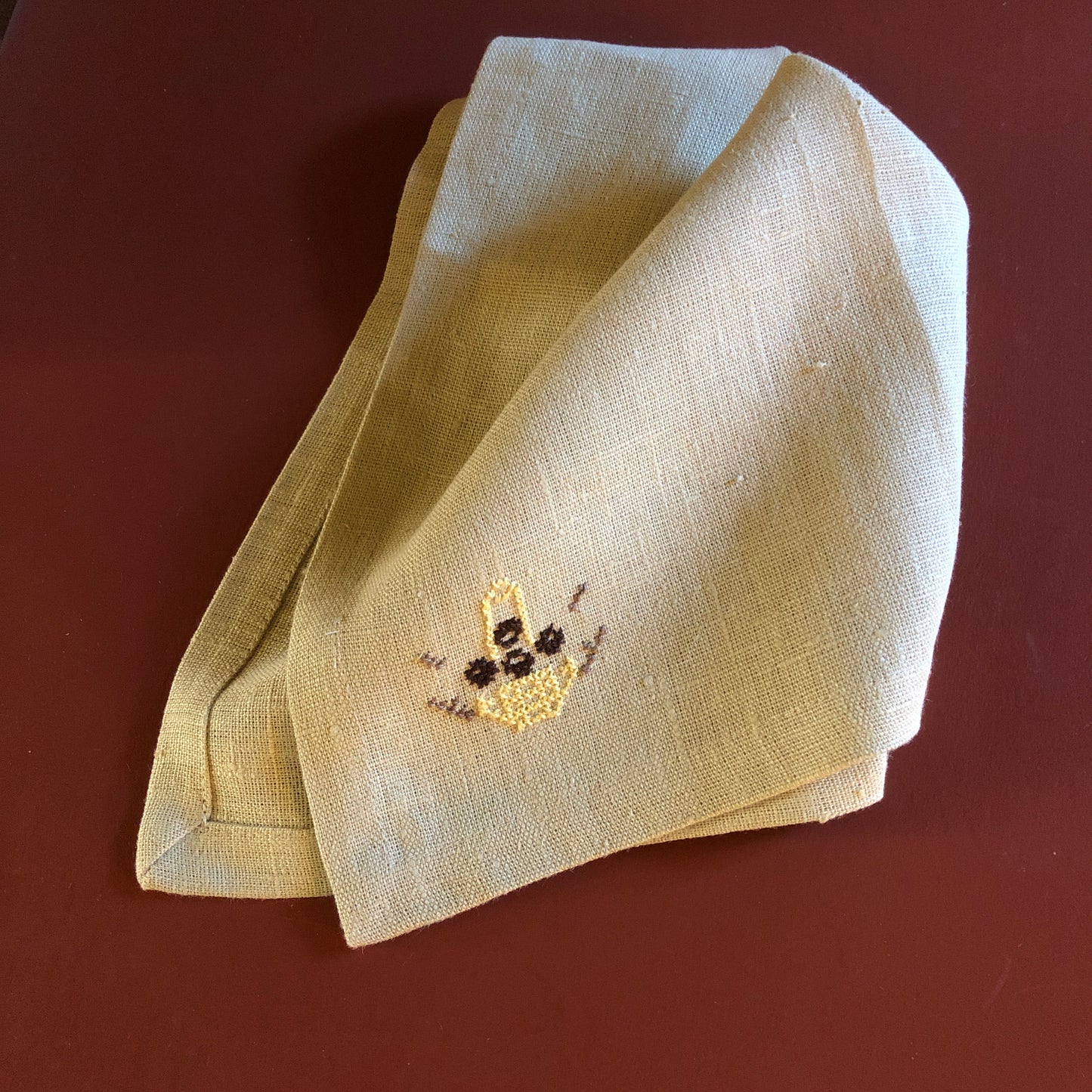 Napkin Pale Gold Napkin With Palestinian Egg Basket Hand Embroidery