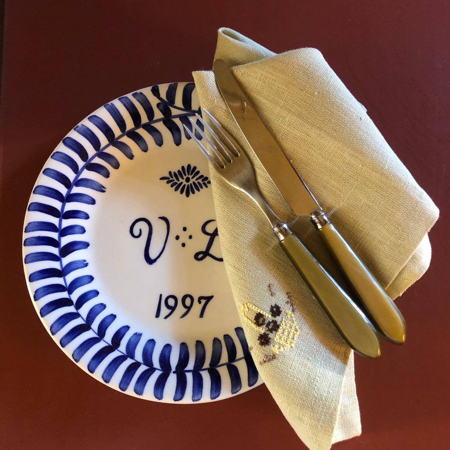 Napkin Pale Gold Napkin With Palestinian Egg Basket Hand Embroidery