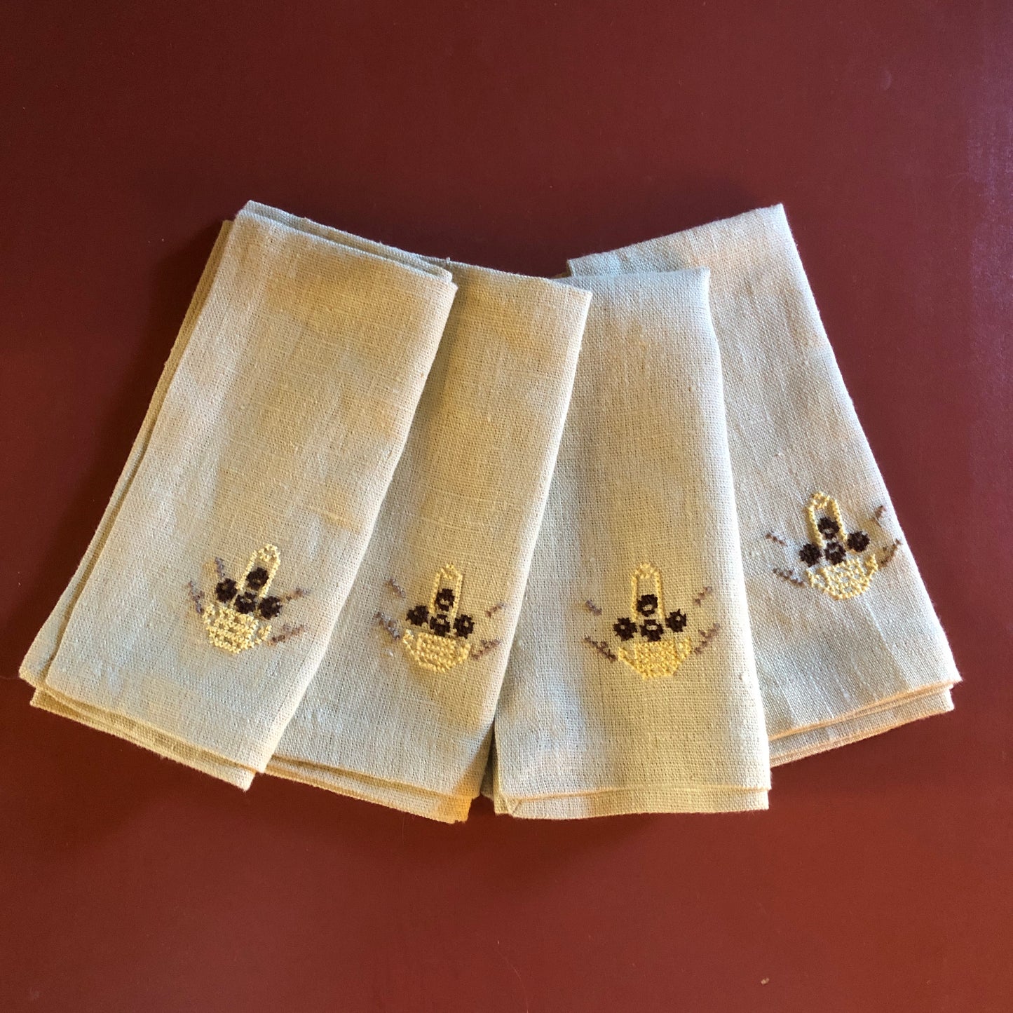 Napkin Pale Gold Napkin With Palestinian Egg Basket Hand Embroidery