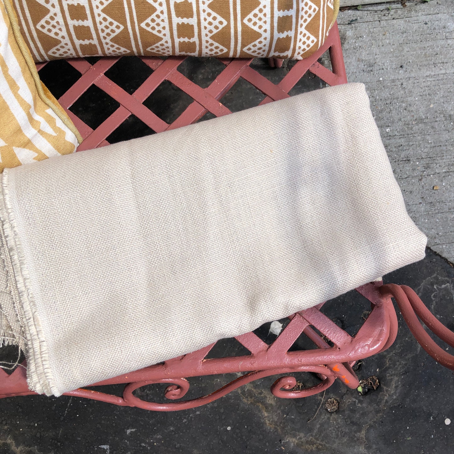 Off Cut - Mid Weight Plain Linen Development Sample 2026 - Beige - Ex Display Wing With Fabric Eyelet