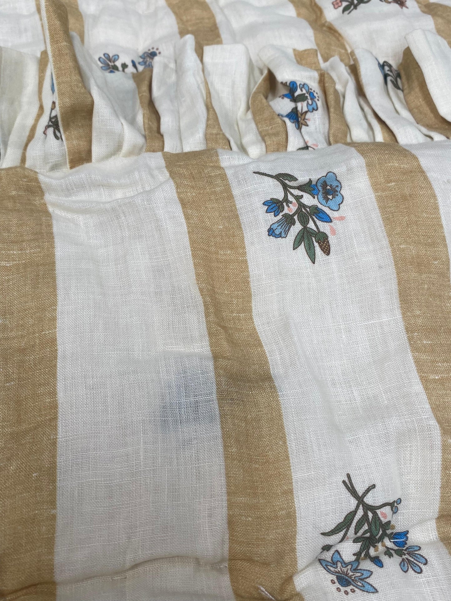 Sample Eiderdown Flax & Field Flower Posy Stripe Ochre