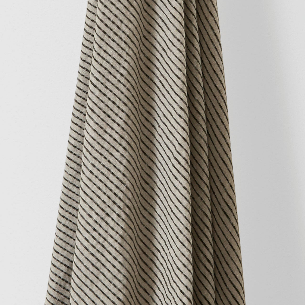 Textured Stripe Linen (Horizontal stripes) Charcoal/Natural