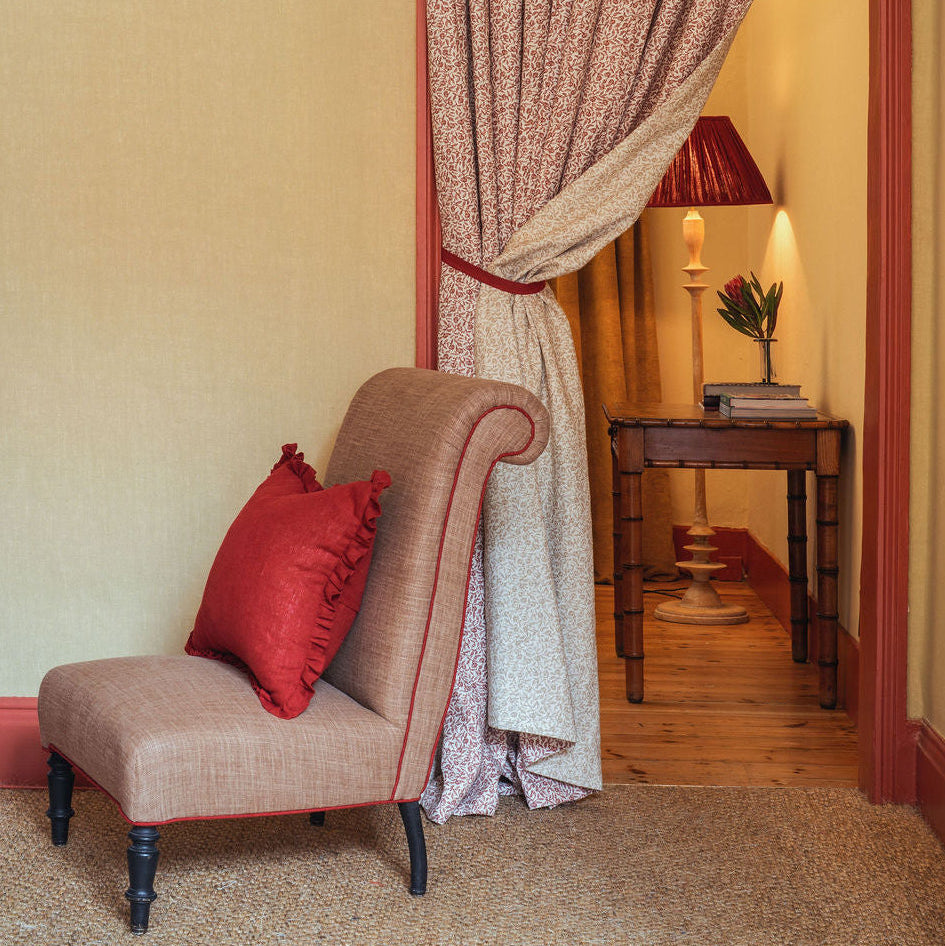 Light Weight Plain Linen Anniversary Volga Red