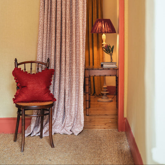 Light Weight Plain Linen Anniversary Volga Red