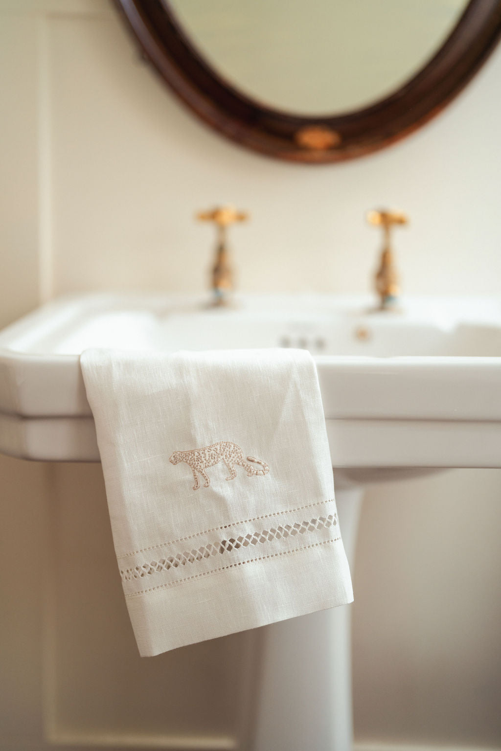 Diamond Stitch Hand Towel with Leopard Embroidery