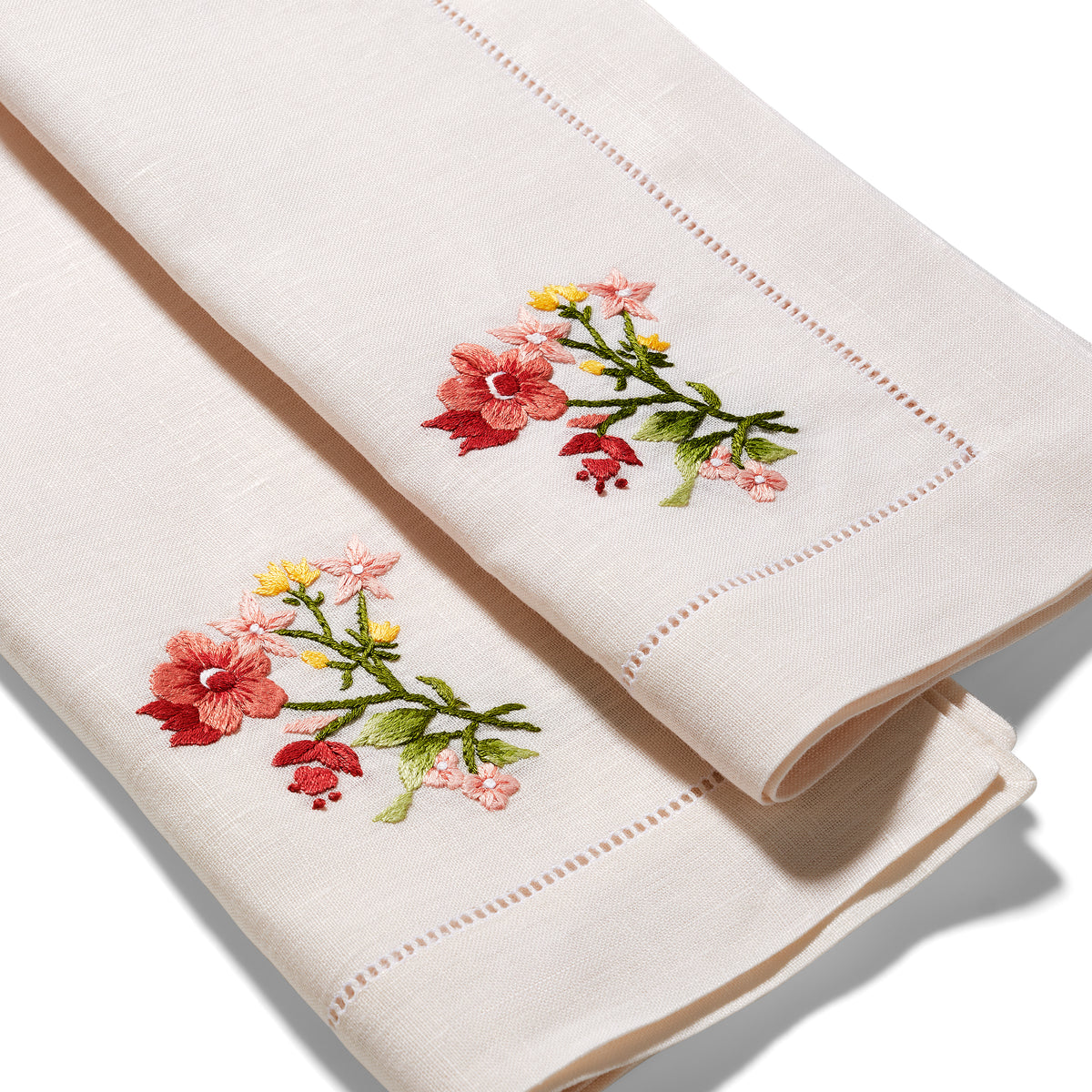 Set of Field Flax Flower Napkins in Natural White with Scarlet Broderie