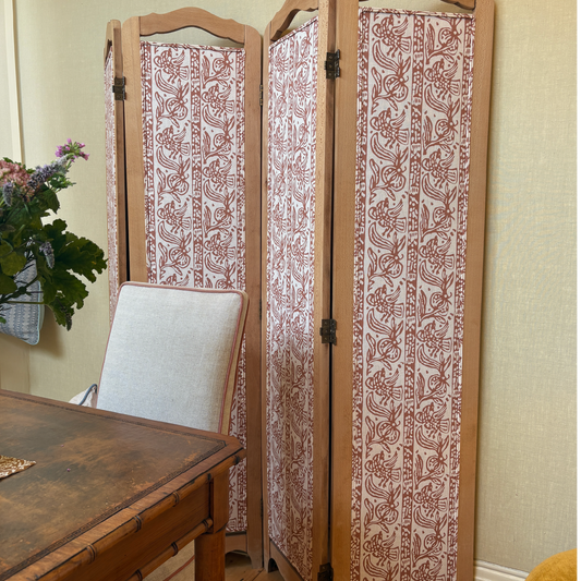 Showroom Ex-Display Folding Screen Upholstered in Finist Dual Use Archive Print in Sirin Terracotta/Oyster