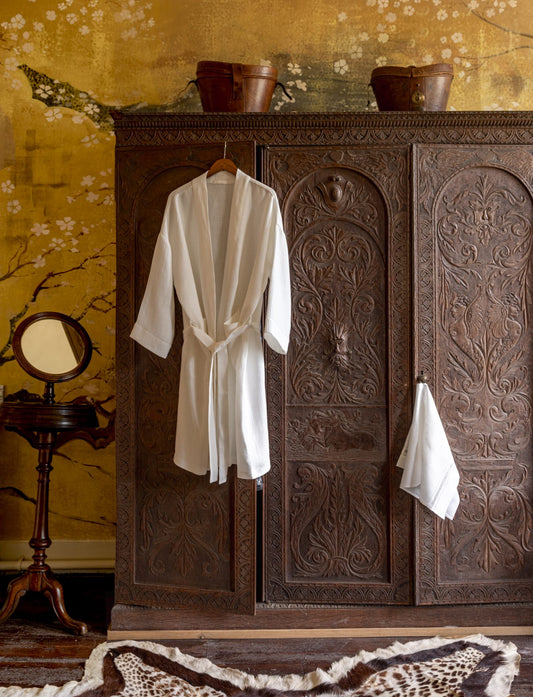 Liège Robe in Ivory White Waffle with White Hemstitch